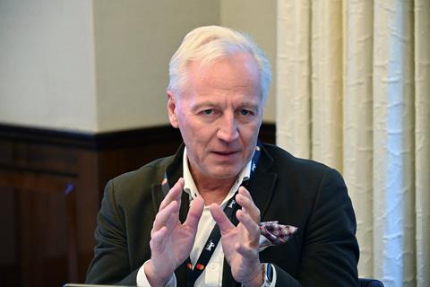 Mikael Fellenius, Film i Vast